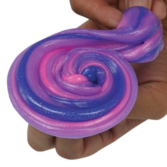 Crazy Aaron’s Intergalactic Thinking Putty - Picture 3 of 7